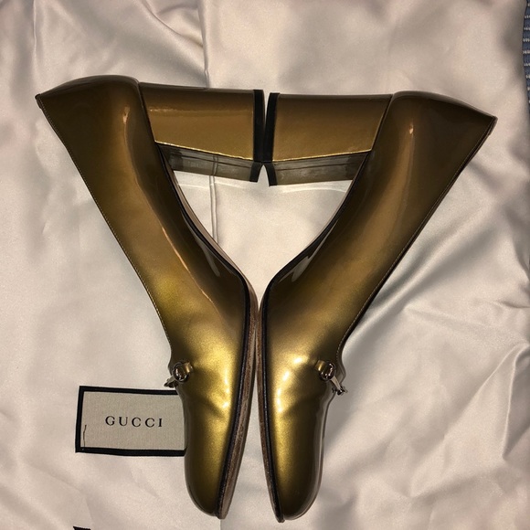 AUTHENTIC Gucci shoes - Picture 5 of 15